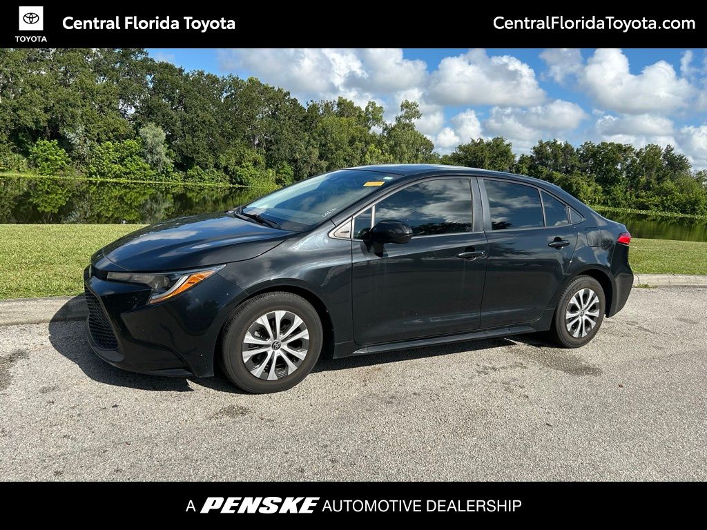 Thumbnail: 2022 Toyota Corolla - 1