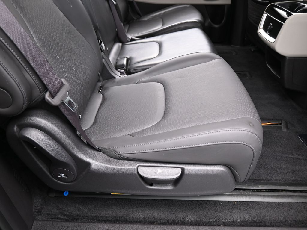 Used 2024 Astra Blue Kia EX image 44