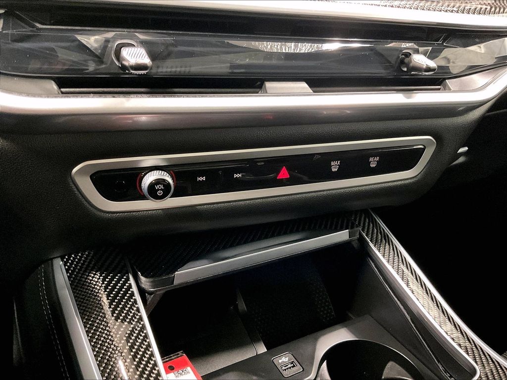 2025 BMW X5 — photo 26