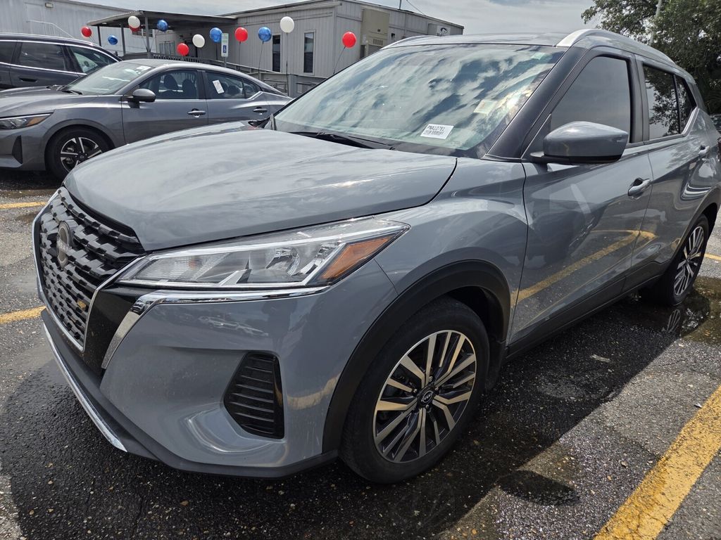 2023 Nissan Kicks