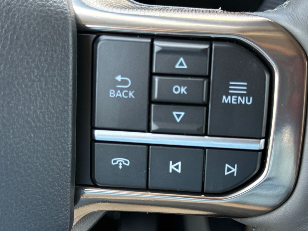 New 2026 White Ford Platinum image 35
