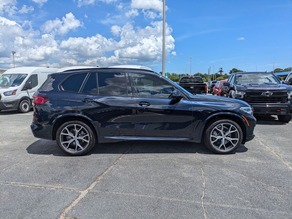 2023 BMW X5 sDrive40i
