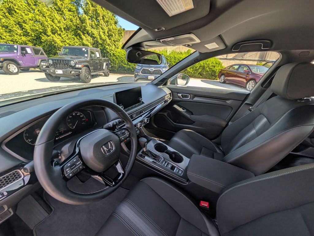 Used 2025 Gray Honda Sport image 9
