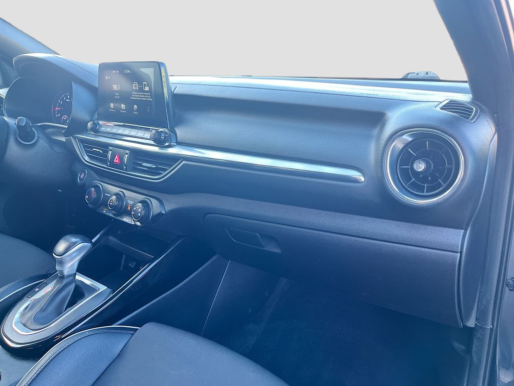 Used 2020 Gray Kia GT-Line image 21