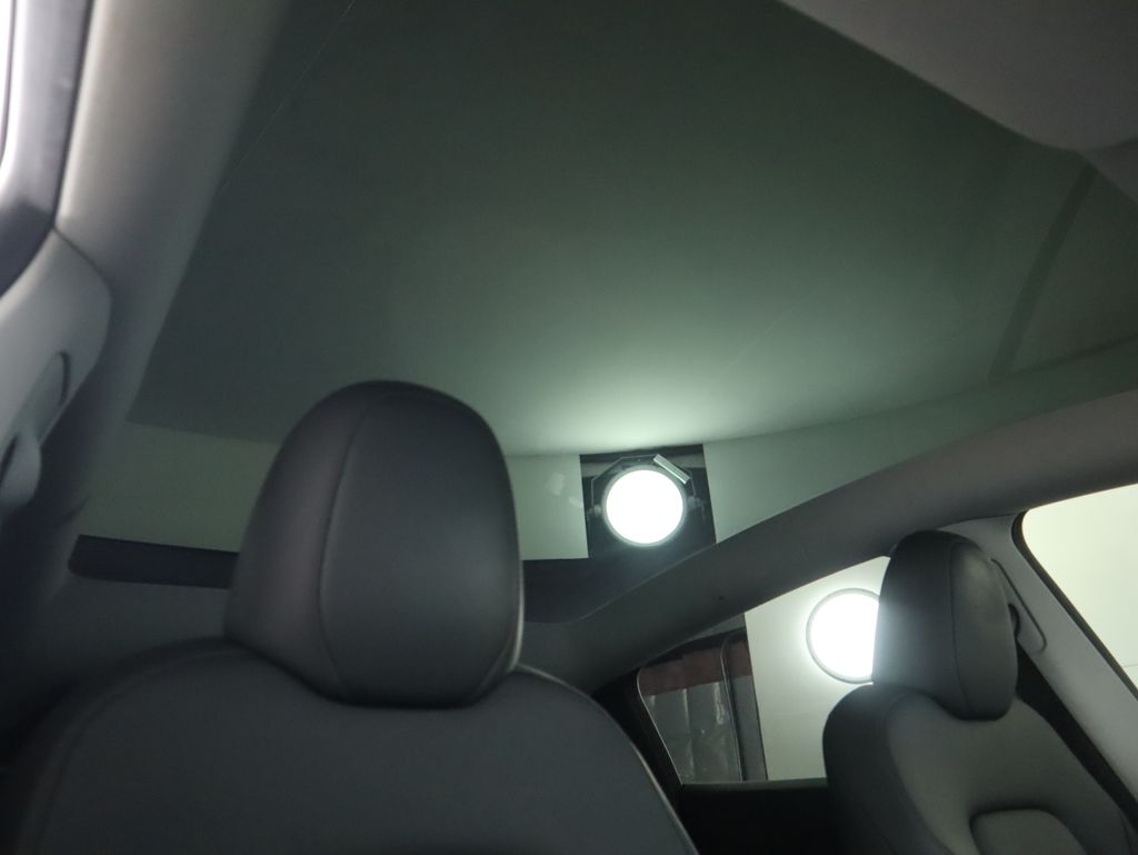 Thumbnail: 2024 Tesla Model Y - 19