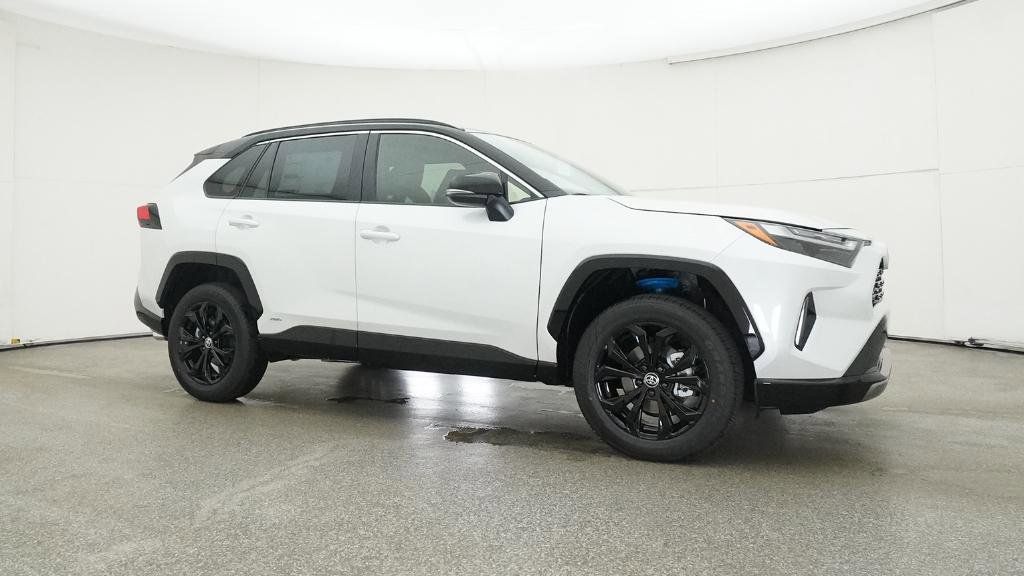 Thumbnail: 2025 Toyota RAV4 - 26