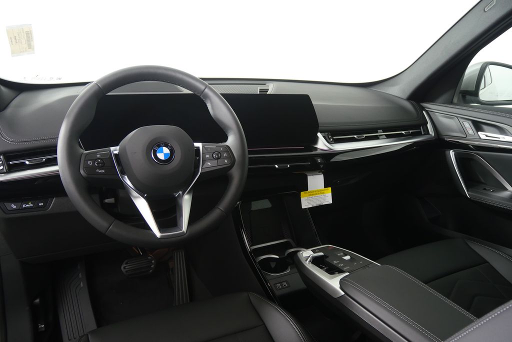 Thumbnail: 2026 BMW X1 - 18