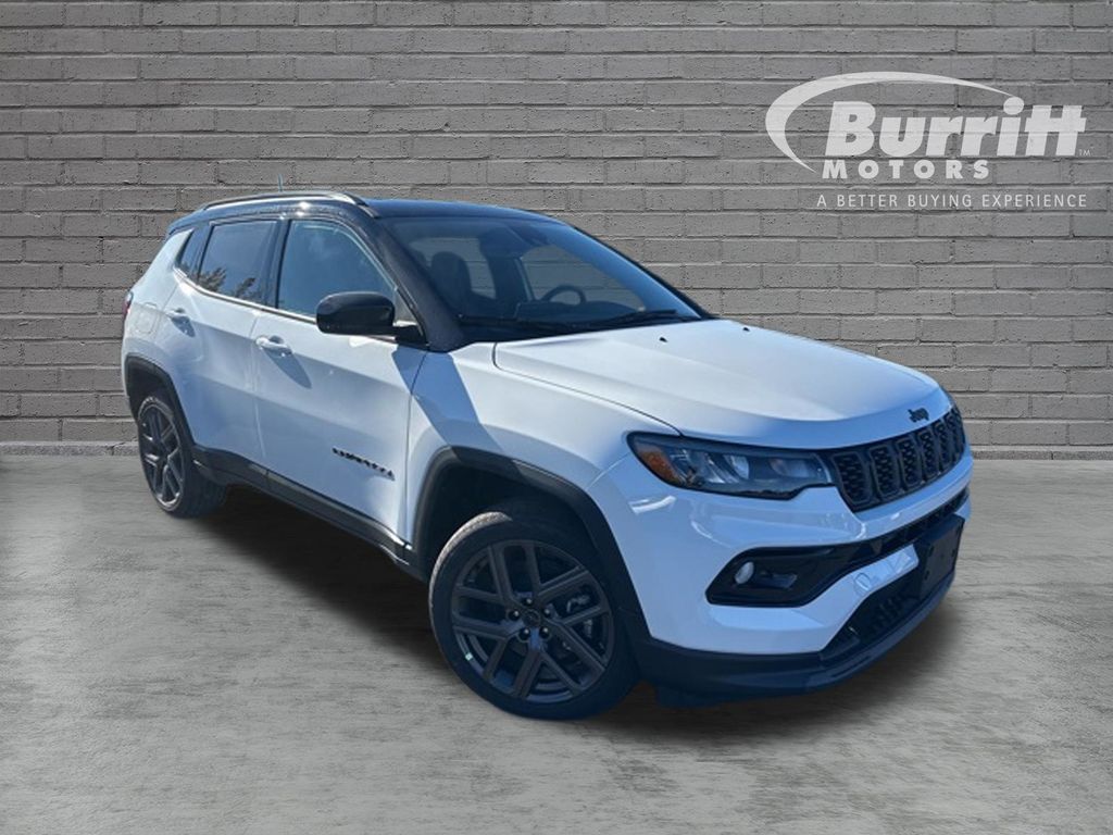 Bright White Clearcoat 2026 Jeep Compass SUV / Crossover Four-Wheel Drive 8-Speed Automatic