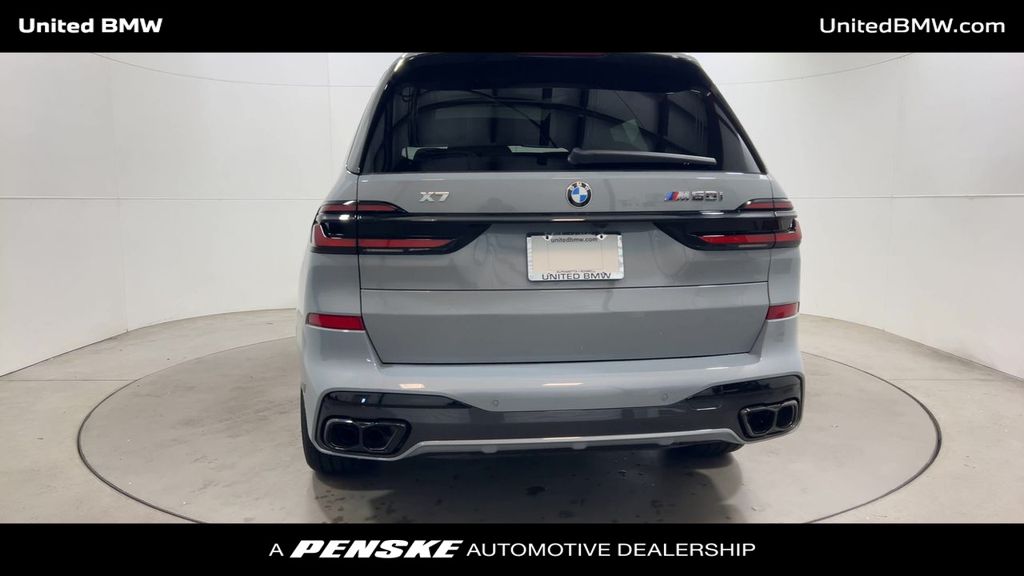 Thumbnail: 2026 BMW X7 - 7