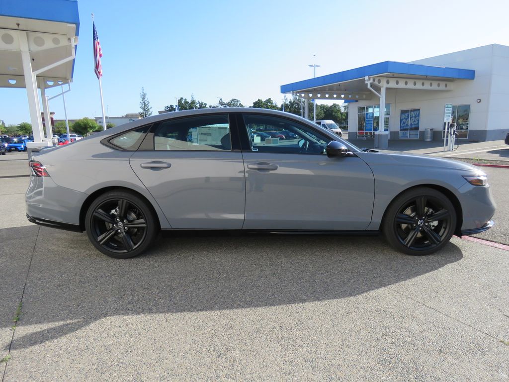 Thumbnail: 2025 Honda Accord - 4