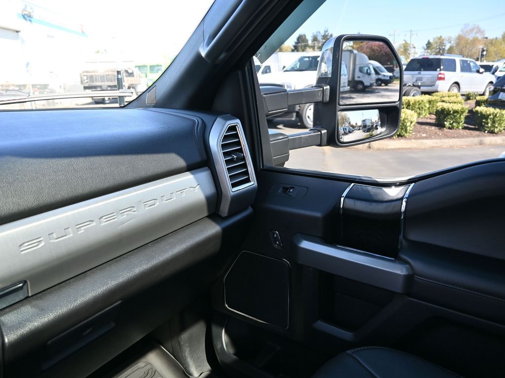 2018 Ford F-350 Super Duty Platinum