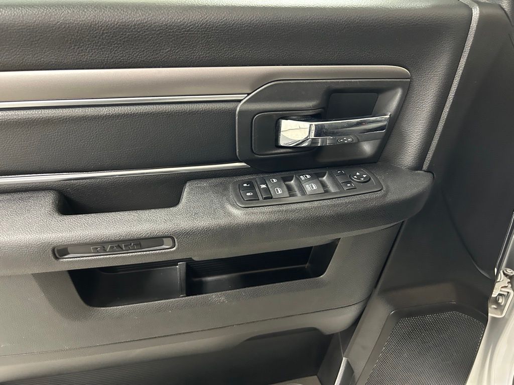 2024 RAM Ram 1500 Classic Warlock - Photo 16