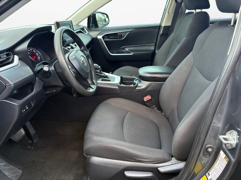 Used Car 2020 Toyota Rav4  Le For Sale Under $20,000 In Austin, Texas