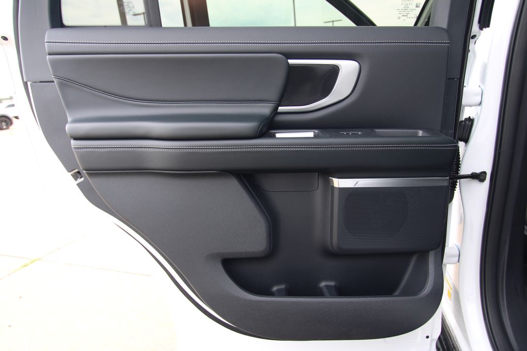 New 2026 Ford Expedition SUV