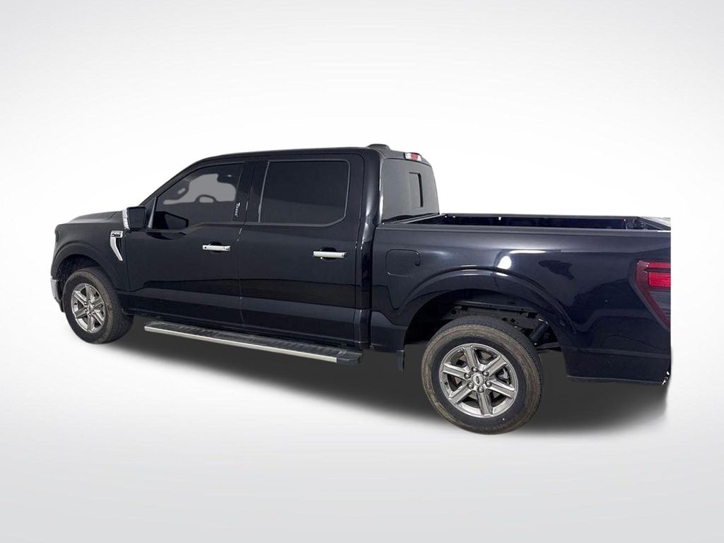 2024 Black Metallic Ford F-150 XLT RWD Truck