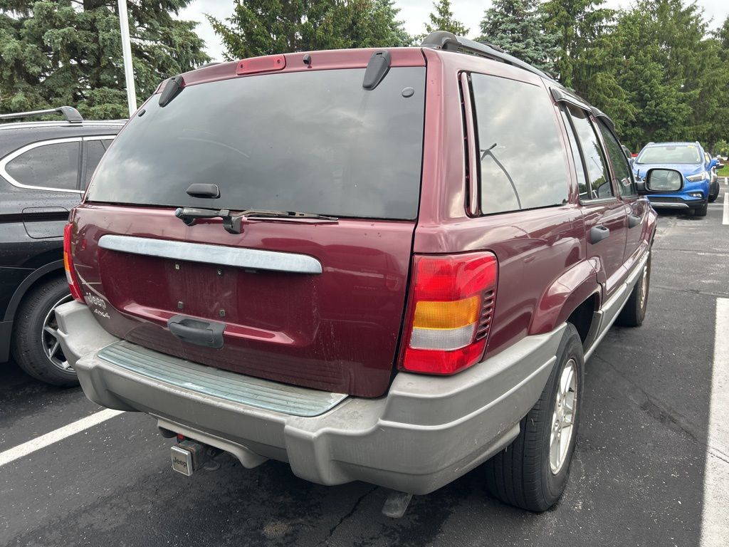 2002 Jeep Grand Cherokee Laredo 3