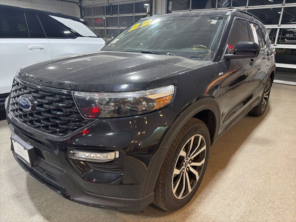 2022 Ford Explorer ST-Line AWD