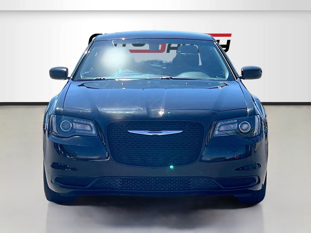 Used 2020 Black Chrysler Touring image 2