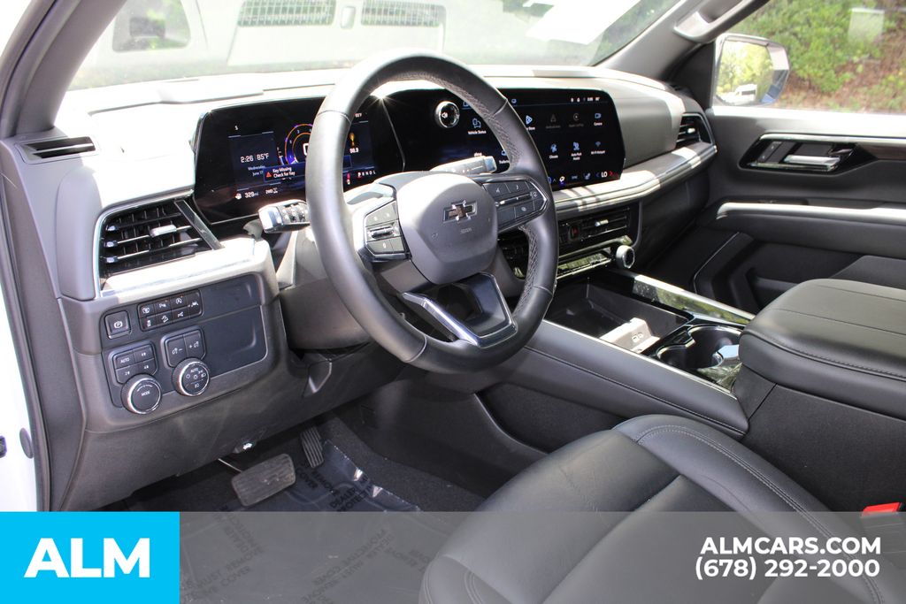 Used 2025 Beige Chevrolet Z71 image 11
