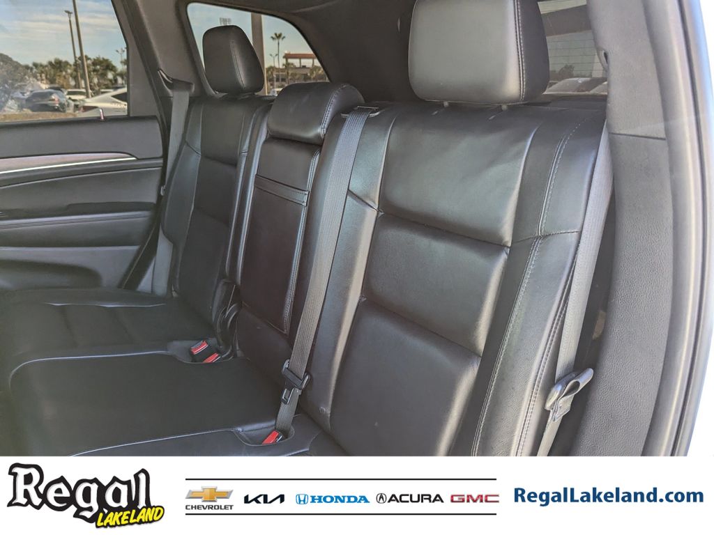 used 2018 Jeep Grand Cherokee car, priced at $15,392