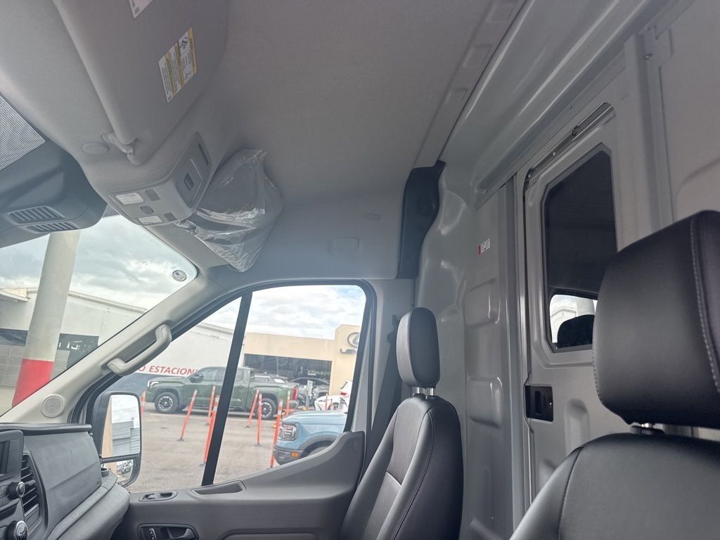 Thumbnail: 2024 Ford Transit Series - 10