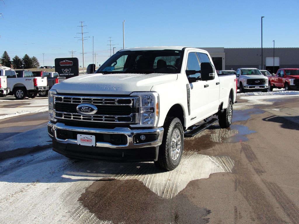 2025 Ford F-350SD XLT 