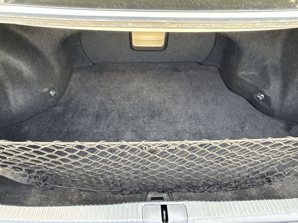 Thumbnail: 2015 Lexus ES - 13