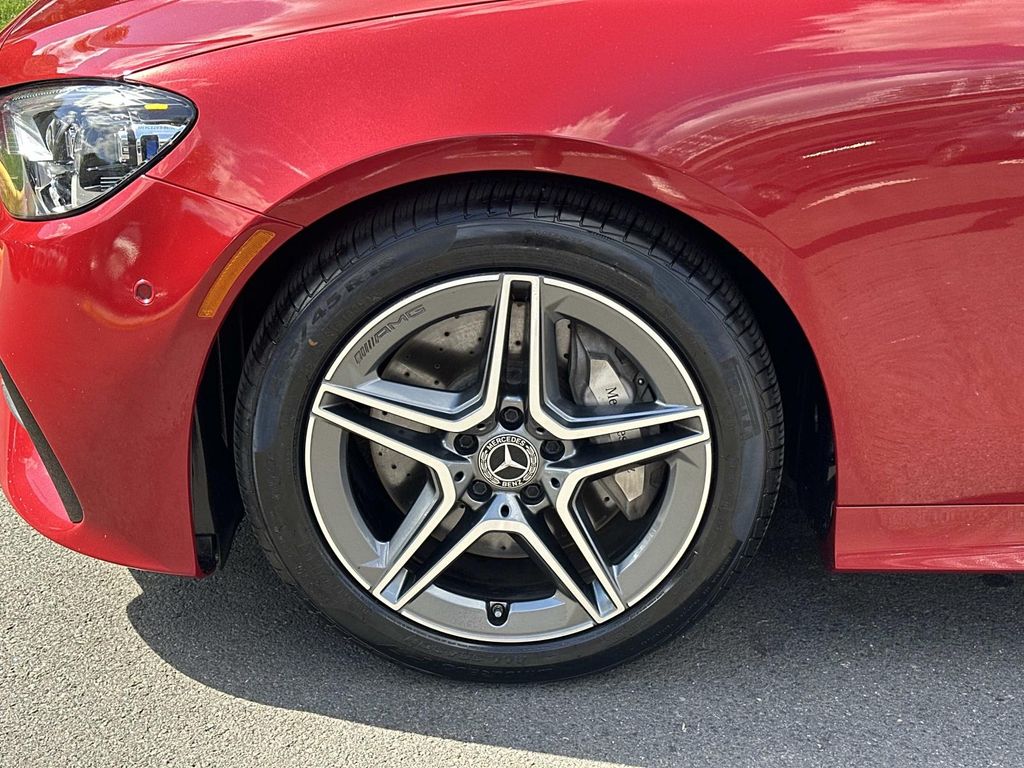 Thumbnail: 2022 Mercedes-Benz E-Class - 14