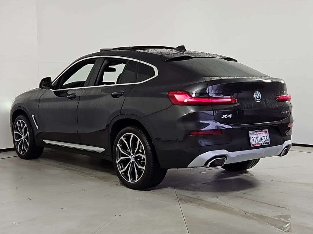 Thumbnail: 2025 BMW X4 - 9