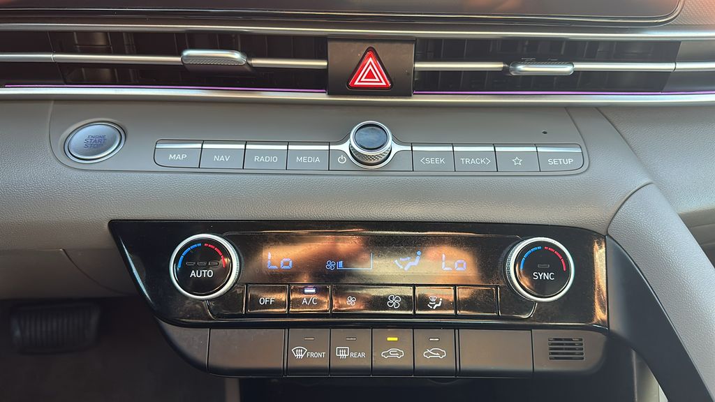 2024 Hyundai Elantra SEL White at Durrett Motor Company