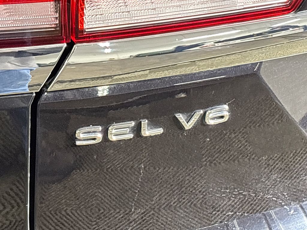 2023 Volkswagen Atlas 3.6L V6 SEL Premium R-Line