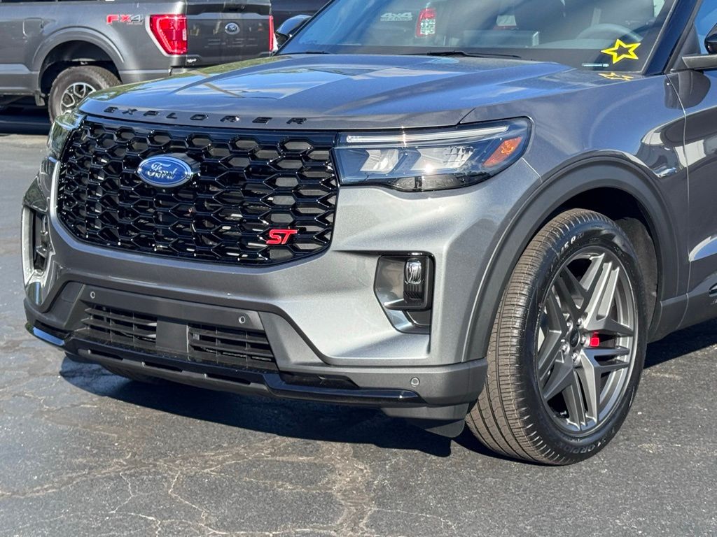 FordExplorer40