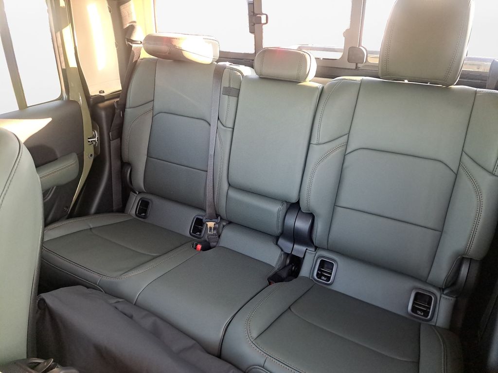 New Car 2025 Jeep Gladiator  Mojave For Sale In Austin, Texas
