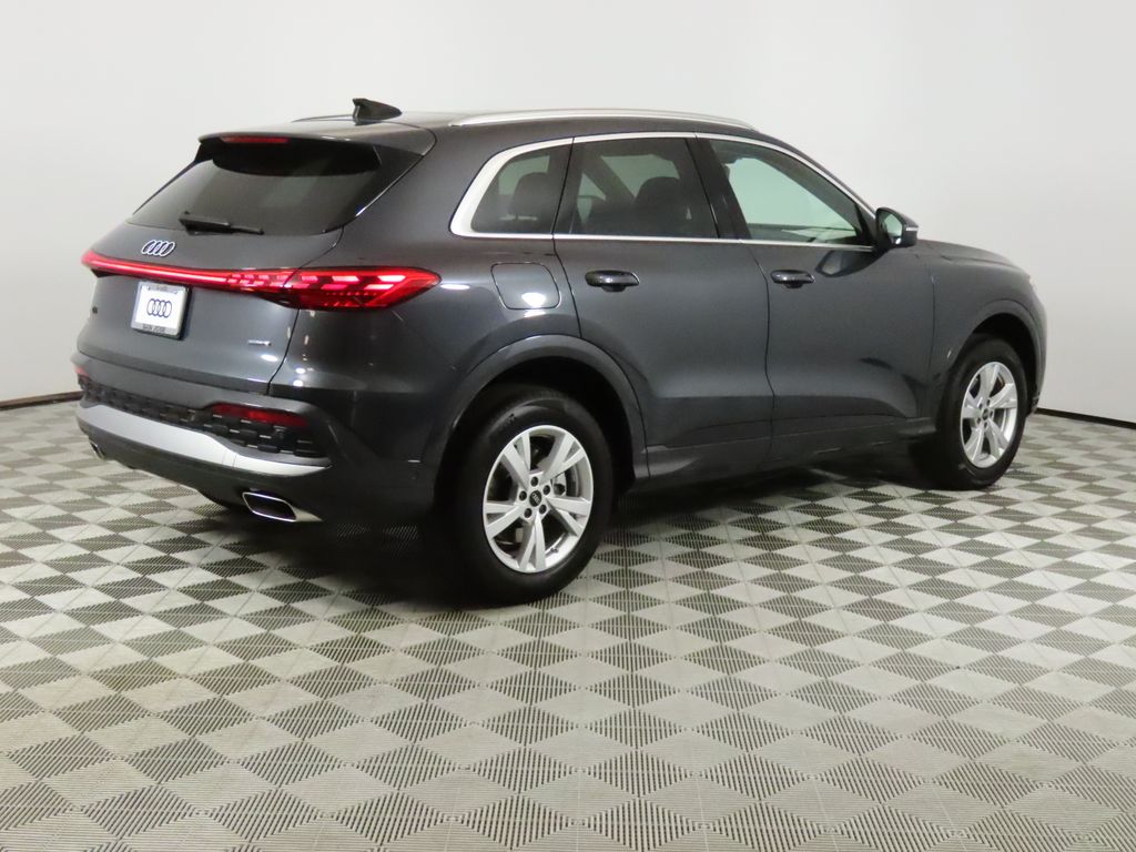 Thumbnail: 2026 Audi Q5 - 5