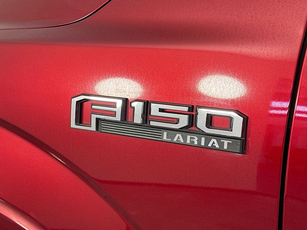 Used 2018 Red Ford Lariat image 27