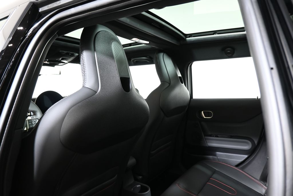 Thumbnail: 2026 MINI Cooper - 24