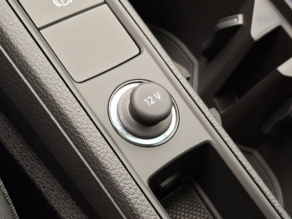 Thumbnail: 2025 Audi Q3 - 13