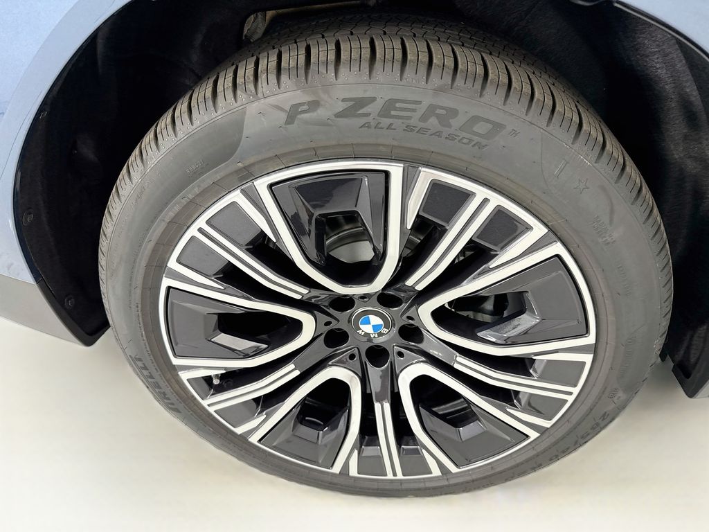 New 2026 Blue BMW 30 xDrive image 32