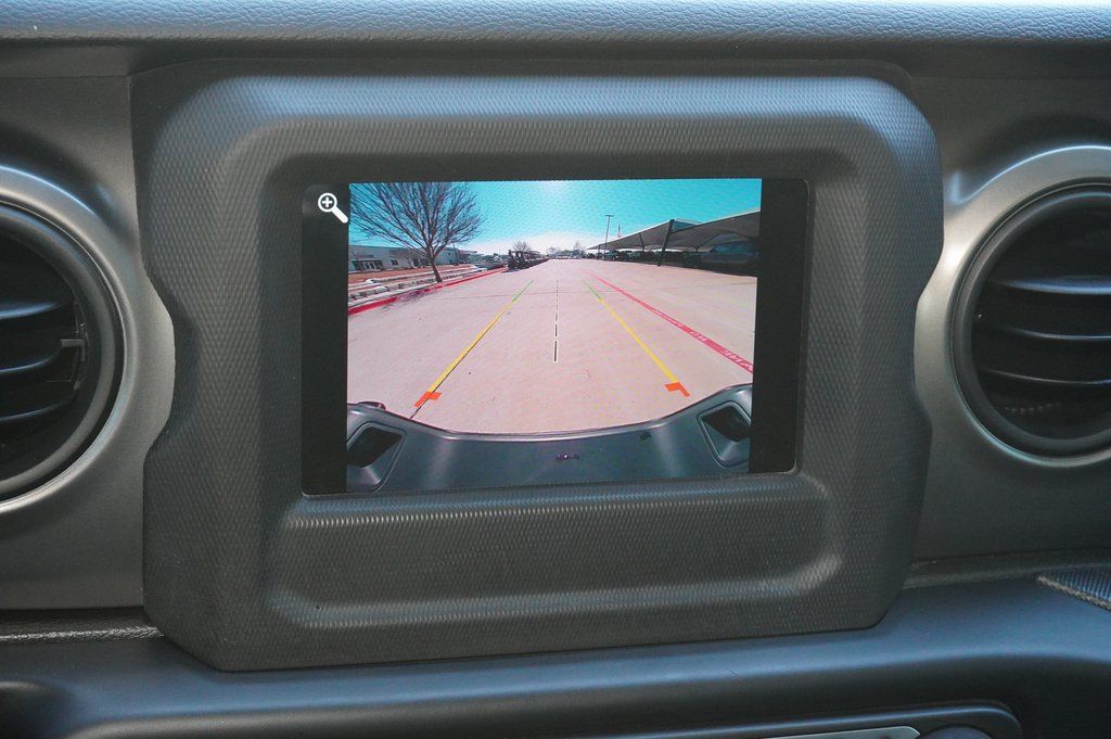 Used Car 2023 Jeep Gladiator  Sport For Sale Under $40,000 In Weatherford, Texas