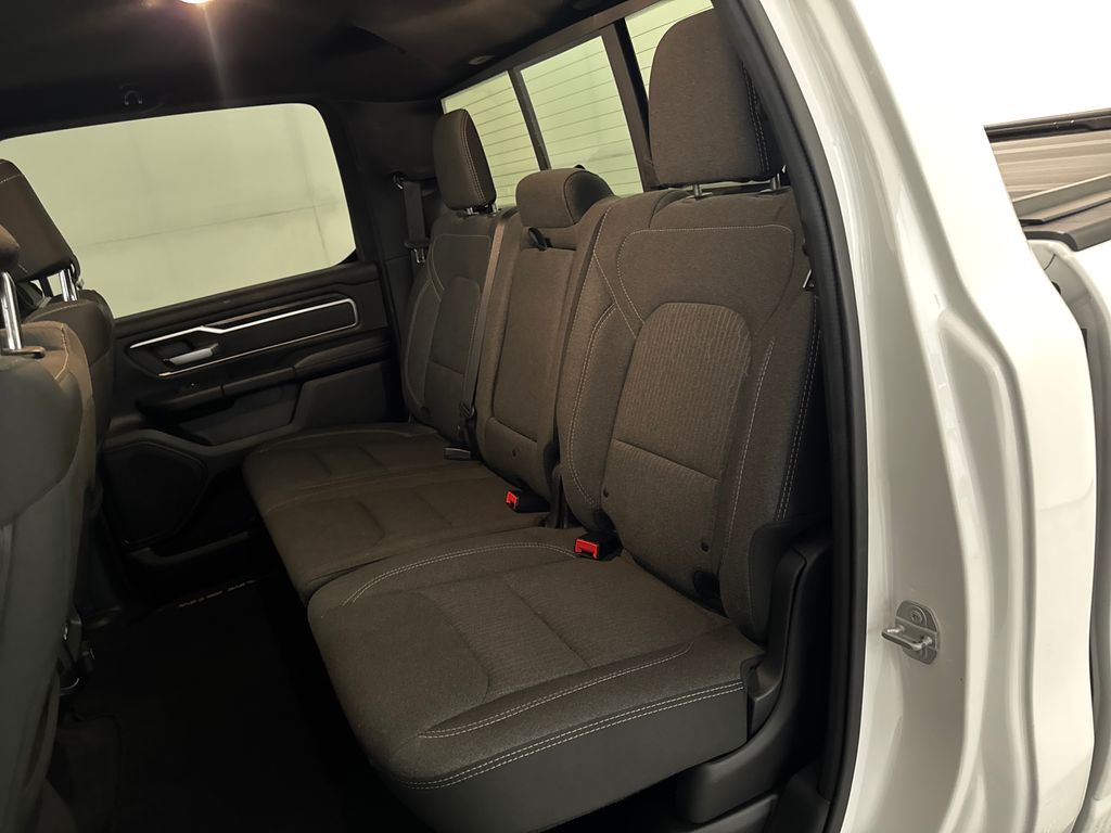 Used 2019 White Ram Big Horn/Lone Star image 31