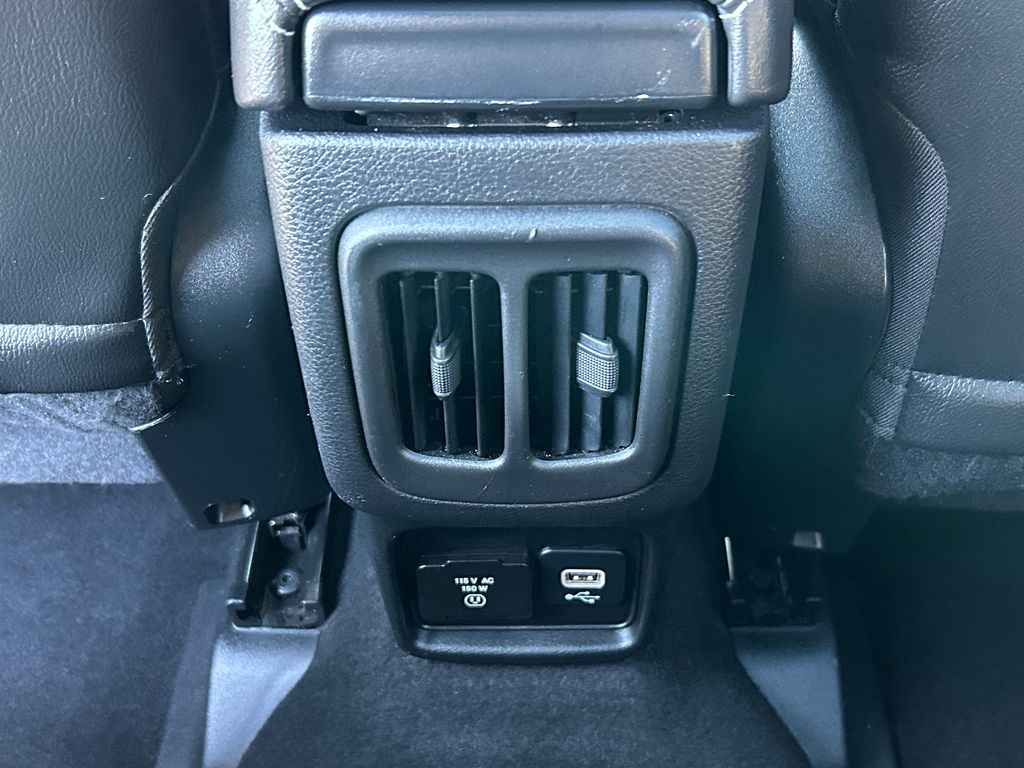 Thumbnail: 2021 Jeep Compass - 32