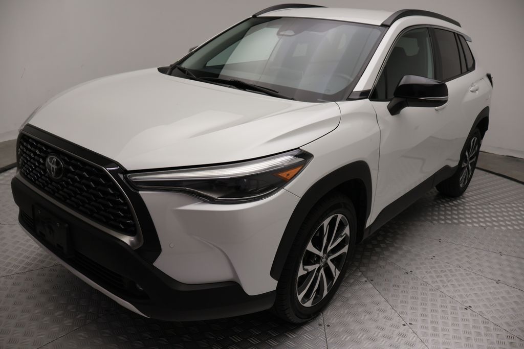 Thumbnail: 2025 Toyota Corolla Cross - 2