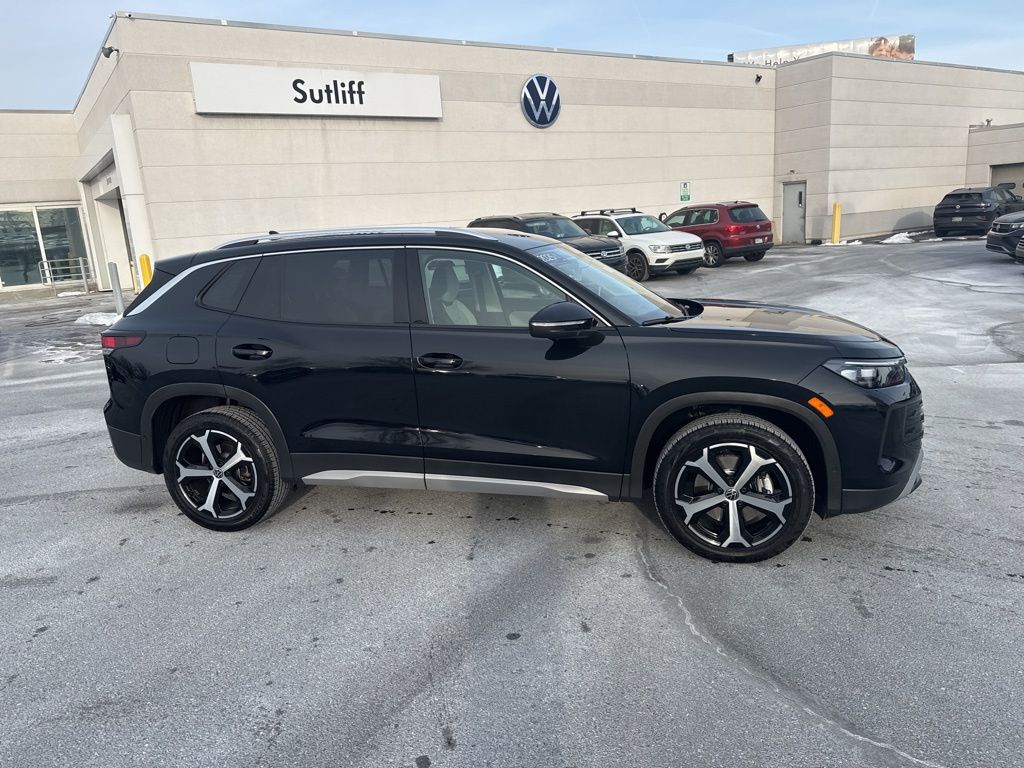 2025 Volkswagen Tiguan 2.0T SE Black at Subaru and VW of Moon Township