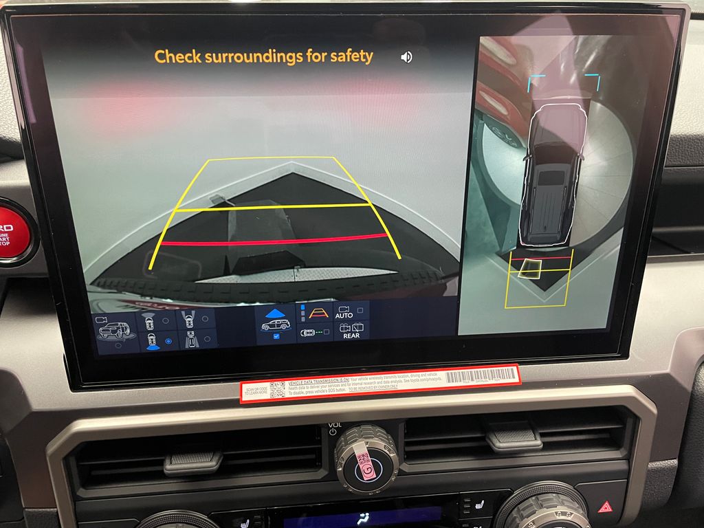 Thumbnail: 2025 Toyota 4Runner - 25