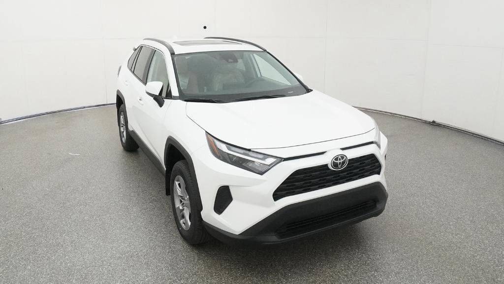 Thumbnail: 2025 Toyota RAV4 - 28