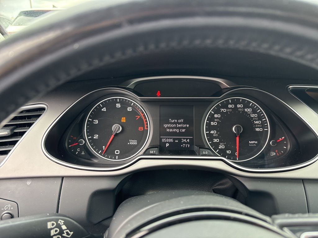 Thumbnail: 2015 Audi A4 - 10