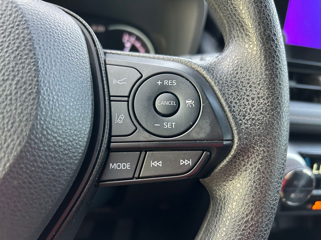 Thumbnail: 2024 Toyota RAV4 - 19