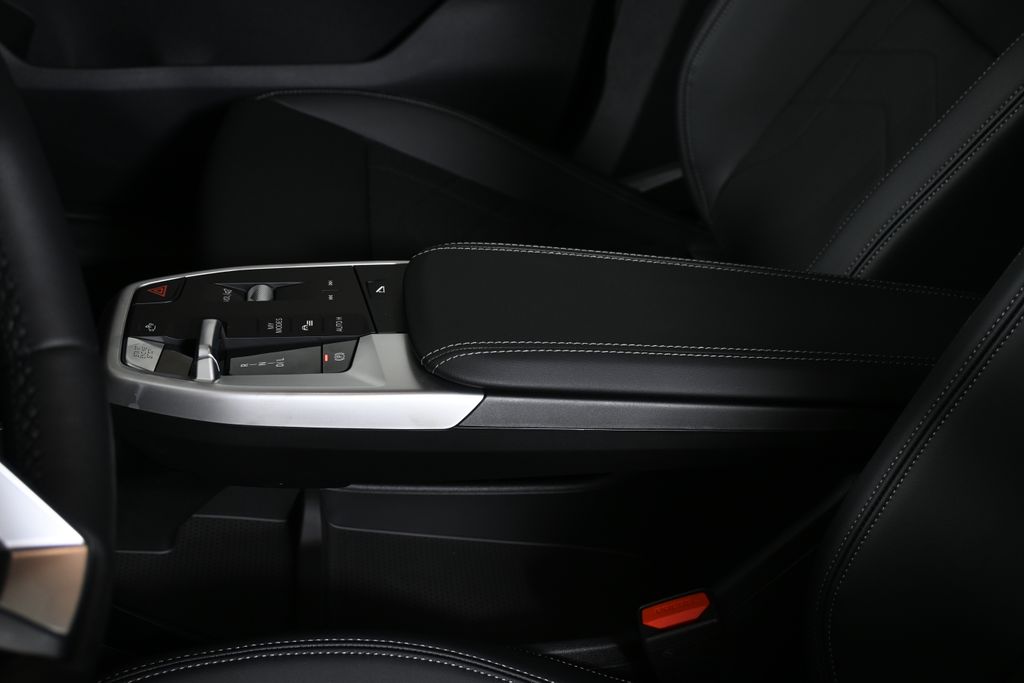 Thumbnail: 2026 BMW X2 - 25