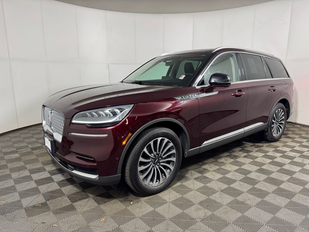 Red (Burgundy Velvet Metallic Tinted Clearcoat) 2022 Lincoln Aviator Reserve AWD SUV / Crossover All-Wheel Drive Automatic