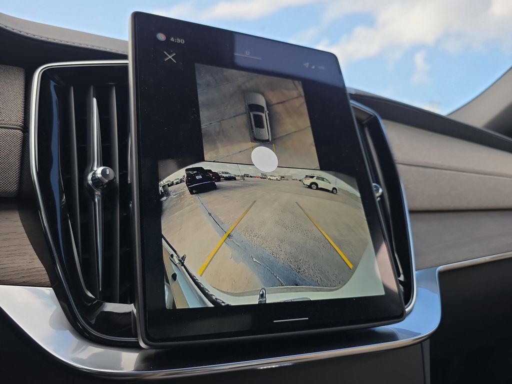 new 2026 Volvo XC90 Plug-In Hybrid car, priced at $80,995